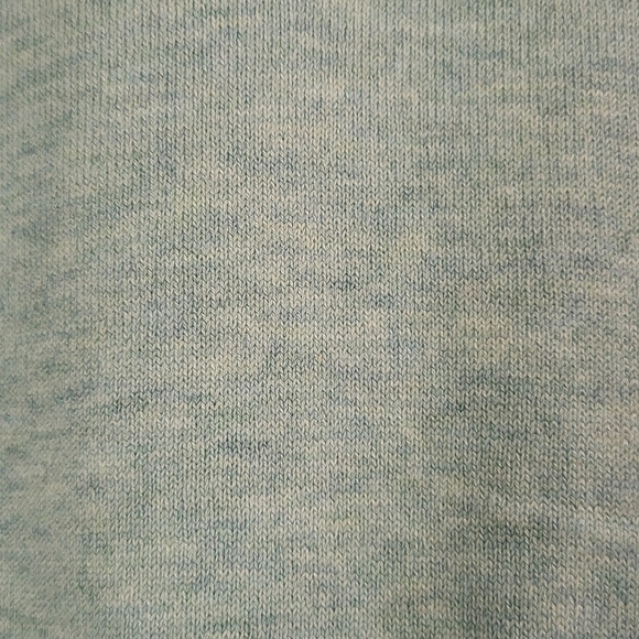 H&M Light Green Long Sleeve Tee - Picture 3 of 7